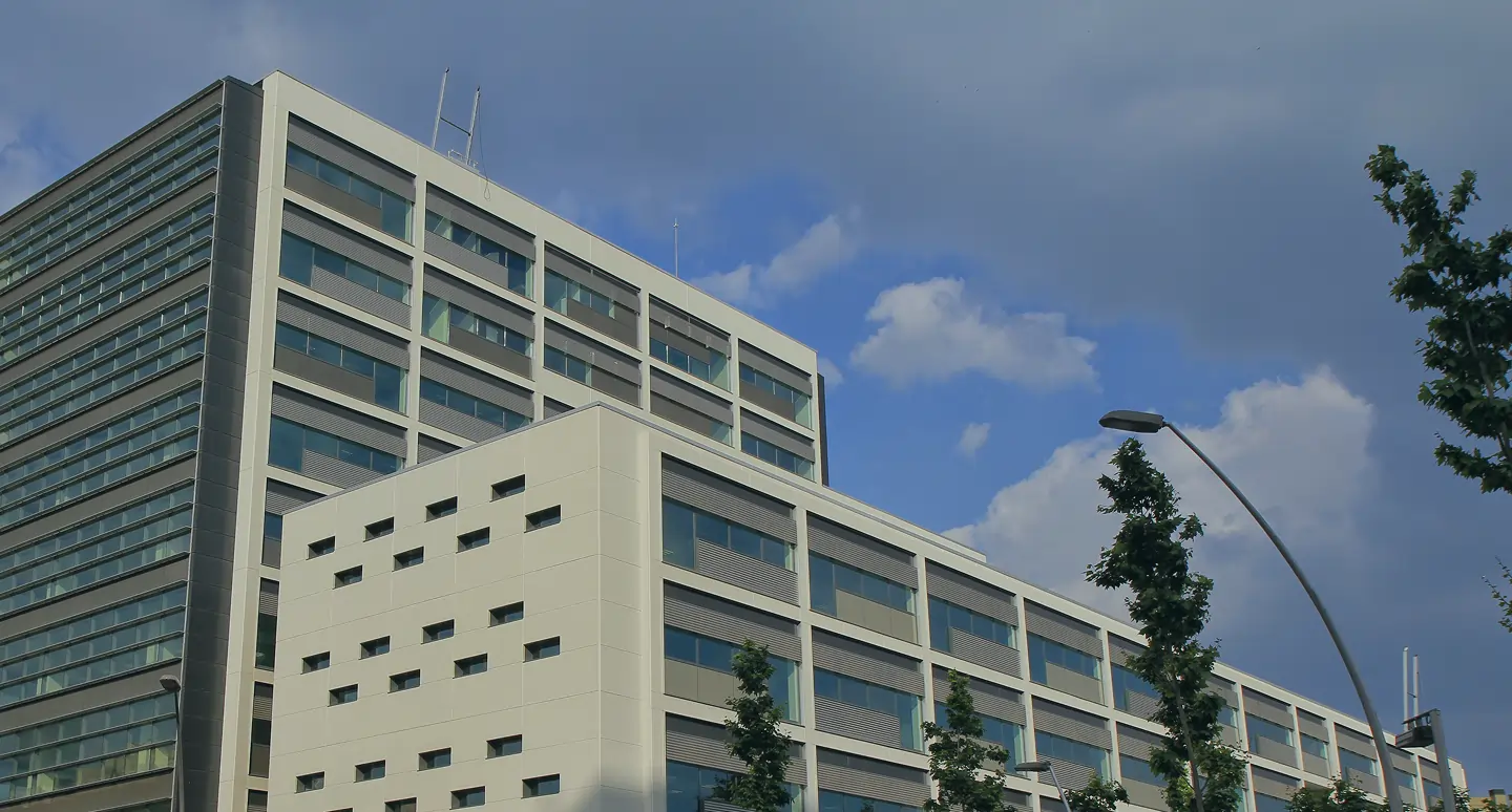 Proyecto arquitectónico sostenible desarrollado por Rafael Tono Arquitectura, enfocado en contexto, diseño consciente y valor social